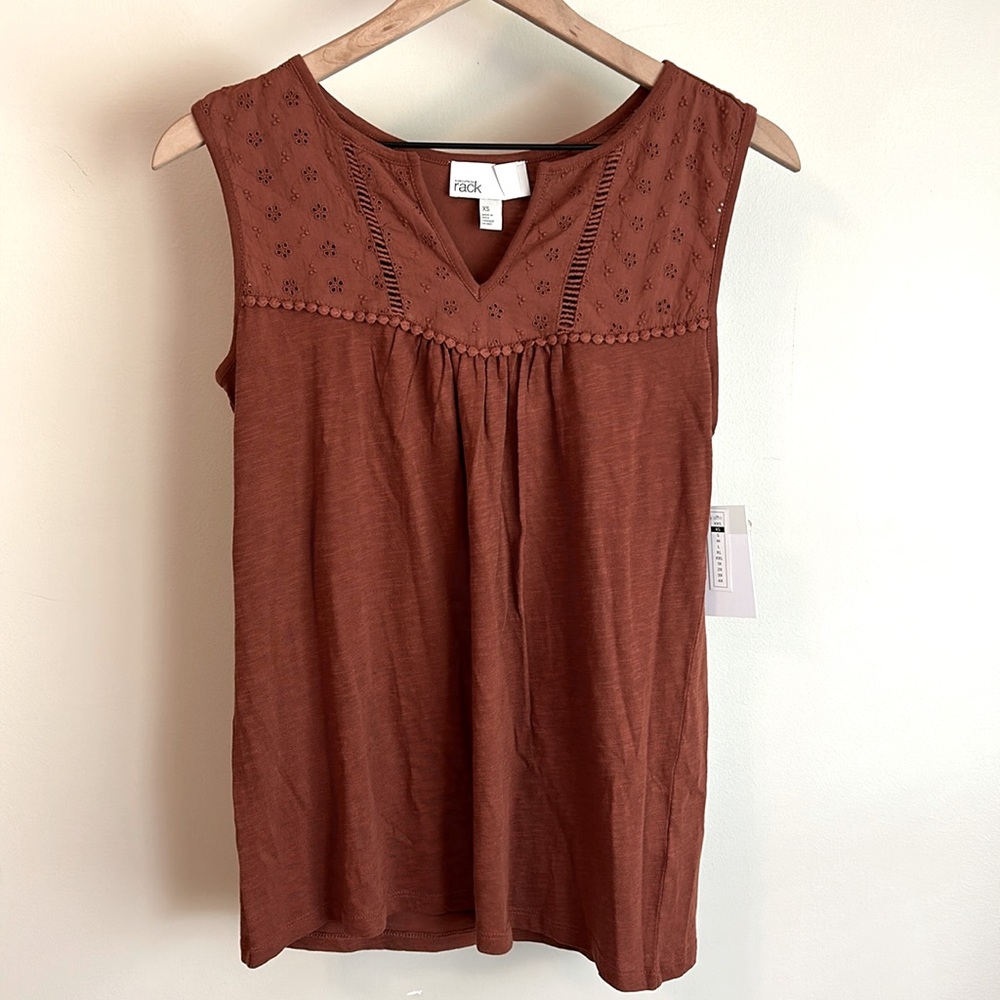 NWT Nordstrom Rack Rust Colored Embroidered Sleeveless Top